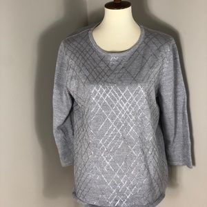 Large Gray/Silver Top W Sequin Detail